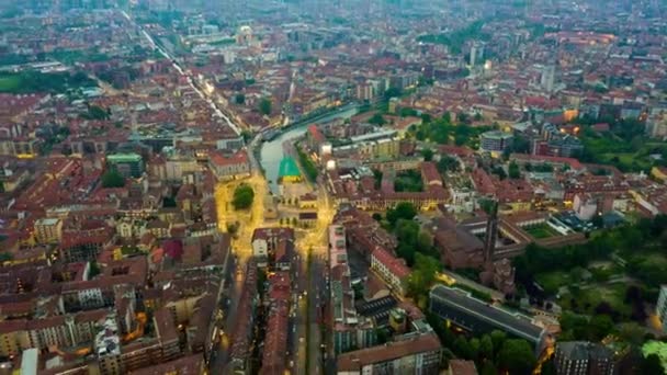 4k Images du panorama du paysage urbain de Milan à l'heure du jour, Italie 