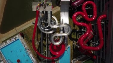 gün yaz en büyük su parkı yüzme havuzu panorama 4 k minsk Beyaz Rusya Hava