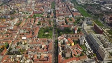 4 k Milan görüntüleri cityscape panorama adlı gündüz, İtalya