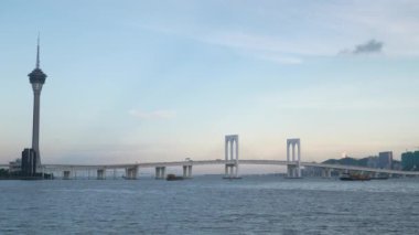 Çin gece ışıklı zhuhai şehir trafik sokak kavşak hava panorama 4k zaman atlamalı