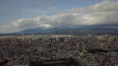 Gün zaman Taipei cityscape panorama. 4 k görüntüleri Çin