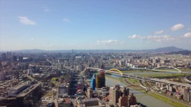 Gün zaman Taipei cityscape panorama. 4 k görüntüleri Çin