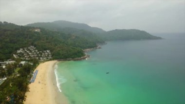 Phuket Adası Buda dağ günbatımı panorama 4k zaman atlamalı Tayland