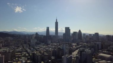 Gün zaman Taipei cityscape panorama. 4 k görüntüleri Çin