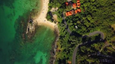 Phuket Adası Buda dağ günbatımı panorama 4k zaman atlamalı Tayland