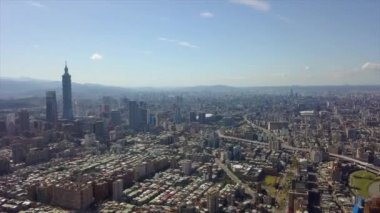 Gün zaman Taipei cityscape panorama. 4 k görüntüleri Çin