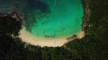 James Bond Adası'nda günbatımı, Phang Nga, Phuket, Tayland