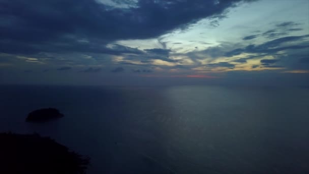 ジェームズ ボンド島で日没 パンガー湾 プーケット — ストック動画
