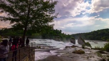 4 k Cenevre görüntüleri şelale peyzaj panorama, İsviçre  