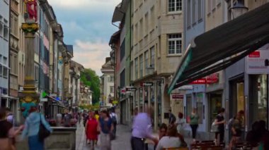 4k ayak-in insanlar Geneva sokaklarda, İsviçre  