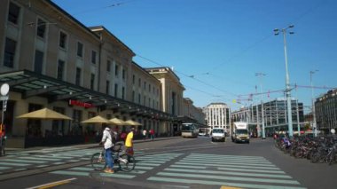 4 k Cenevre görüntüleri cityscape trafik, İsviçre  