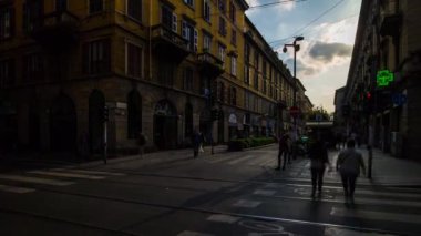 Porto ticinese sokak trafik