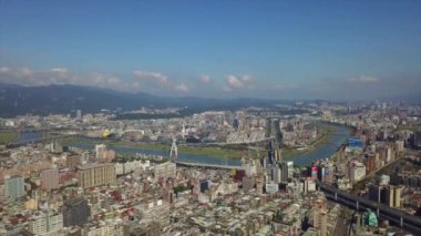 Gün zaman Taipei cityscape panorama. 4 k görüntüleri Çin