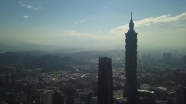 Gün zaman Taipei cityscape panorama. 4 k görüntüleri Çin