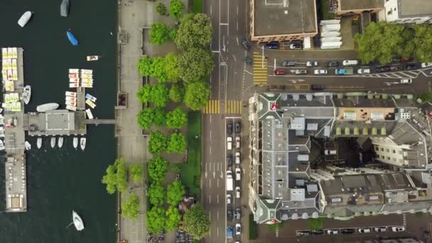 Съемка Городской Панорамы Цюриха Рекой Швейцария — стоковое видео