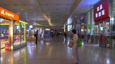 Barcelona metro istasyonu tren