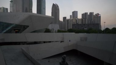 Gün zaman Guangzhou cityscape hava panorama. 4 k timelapse görüntüleri Çin