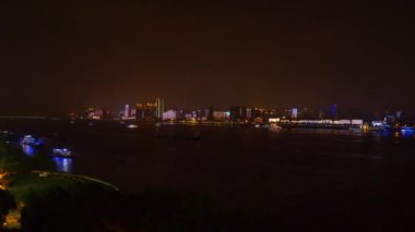 Gece cityscape görüntüleri Wuhan City, Çin