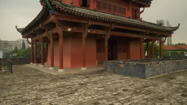 Dia Chuvoso Wuhan Cidade Famoso Templo Velho Top Panorama China — Vídeo de Stock