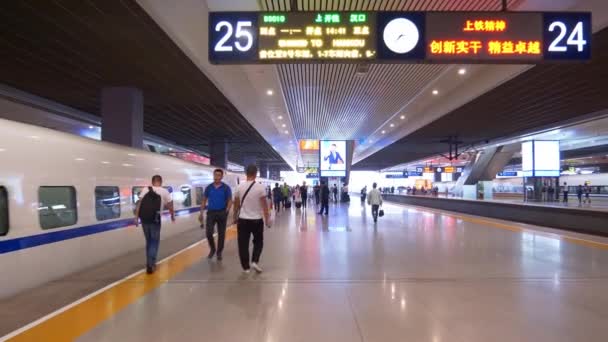 Stazione della metropolitana di Barcellona — Video Stock