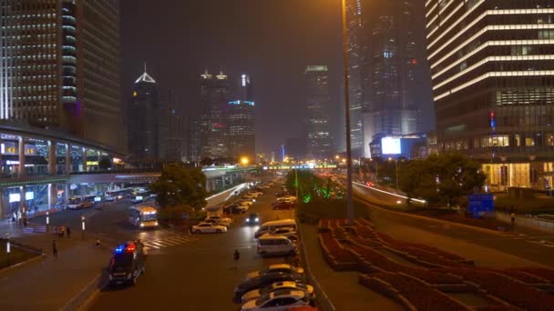 Éjszakai Idő Forgalom Utcáin Shanghai Emberekkel Felvételeket Kína — Stock videók