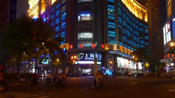 上海の路上で夜の時間のトラフィック 映像中国 — ストック動画