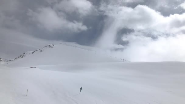 Skigebiet Gudauri — Stockvideo