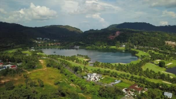 Dia Ensolarado Phuket Ilha Cidade Telhados Aéreo Panorama Tailândia — Vídeo de Stock