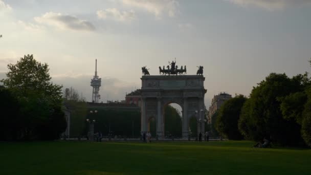 Milano Italia Maggio 2018 Ora Del Tramonto Milano City Arch — Video Stock