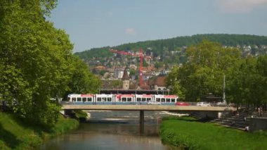 İsviçre Zürih şehir güneşli gün Rating köprü nehir panorama 4k