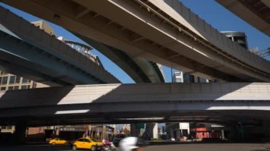 Taipei, Tayvan - 13 Ocak 2018: güneşli gün taipei şehir trafik sokak yol kavşağı panorama 4k 13 Ocak 2018 yaklaşık taipei, Tayvan.