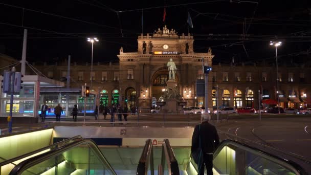 Gece Saat Zürih Şehir Ünlü Tren Stasyonu Rating Kare Panorama — Stok video