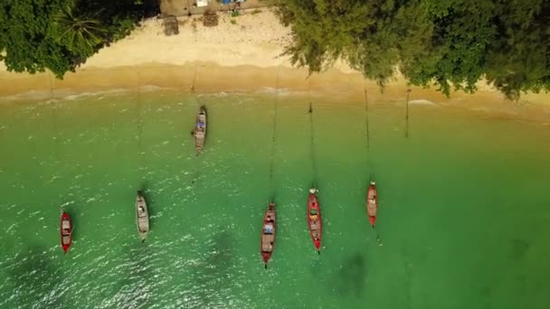 Phuket Tailandia Enero 2018 Isla Soleado Día Famoso Muelle Playa — Vídeo de stock