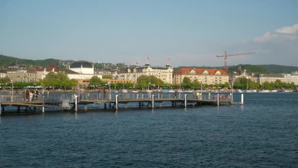 Zonnige Dag Zürich Lake Bay Slowmotion Panorama Zwitserland — Stockvideo