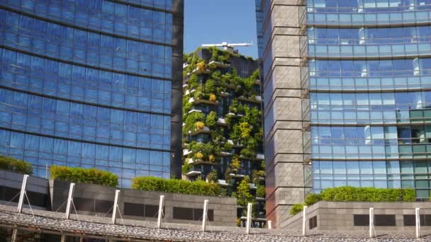 Milão Itália Maio 2018 Dia Ensolarado Cidade Edifícios Modernos Famosos — Vídeo de Stock