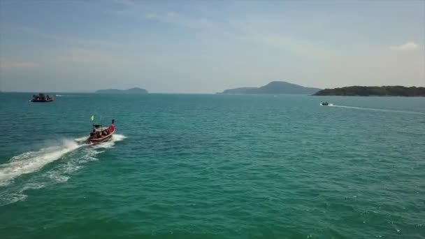 Sunny Day Phuket Island Famous Boat Traffic Rawai Beach Aerial — Stock Video