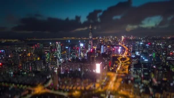 Zonnige Nacht Shenzhen Stadsgezicht Hongkong Grens Langs Rivier Luchtfoto Panorama — Stockvideo