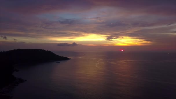 Phuket Isla Puesta Del Sol Cielo Antena Playa Panorama Tailandia — Vídeos de Stock