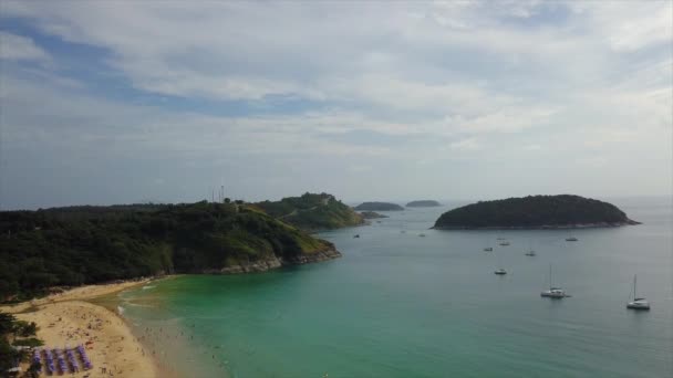 Phuket Tailandia Enero 2018 Isla Soleado Día Famoso Muelle Playa — Vídeos de Stock