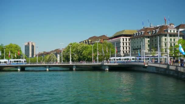 Dia Hora Zurique Centro Cidade Ponte Ribeirinha Câmera Lenta Panorama — Vídeo de Stock