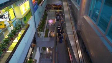 Taipei, Tayvan - 22 Ocak 2018: panorama 4 k timelapse 22 Ocak 2018 yaklaşık yürüme Belediye Havaalanı duty free Binası taipei, Tayvan.