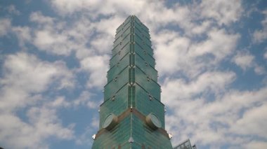 Taipei, Tayvan - 22 Ocak 2018: günbatımı gökyüzü taipei cityscape ünlü kulesi hava panorama 4k 22 Ocak 2018 yaklaşık taipei, Tayvan.