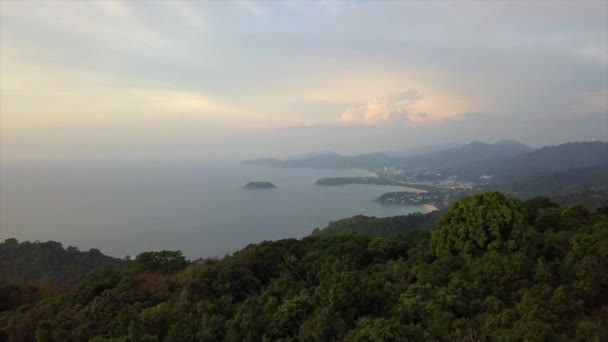 Ημέρα Ώρα Πουκέτ Νησί Ακτογραμμή Ξακουστό Ακρωτήρι Εναέρια Κάτω Ταϊλάνδη — Αρχείο Βίντεο