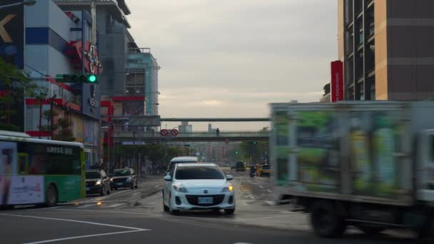 Taipei Taiwan Januari 2018 Solig Dag Taipei City Trafik Gatan — Stockvideo