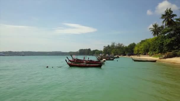 Phuket Tailandia Enero 2018 Isla Soleado Día Famoso Muelle Playa — Vídeos de Stock