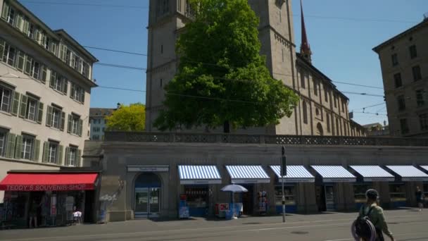 Día Soleado Zurich Ciudad Famosa Bahía Tráfico Ribereña Cámara Lenta — Vídeos de Stock