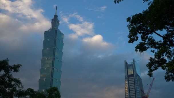 Taipei Taiwan Januari 2018 Avondrood Taipei Stadsgezicht Beroemde Toren Luchtfoto — Stockvideo