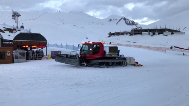 Skigebiet Gudauri — Stockvideo