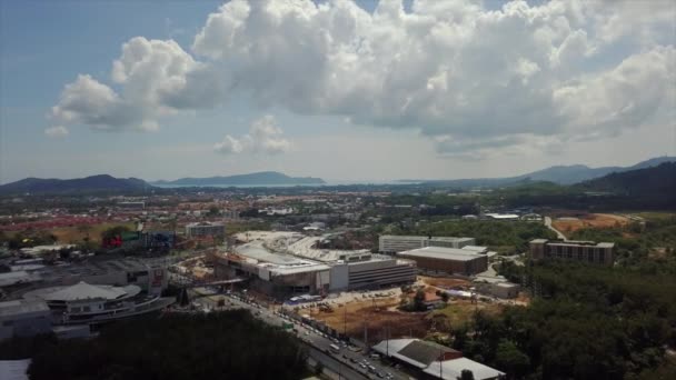 Zonnige Dag Phuket Eiland Stad Daken Luchtfoto Panorama Thailand — Stockvideo