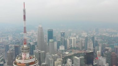kuala lumpur Klcc park balina gölet şehir Panoraması 4 k zaman sukut malaisia
